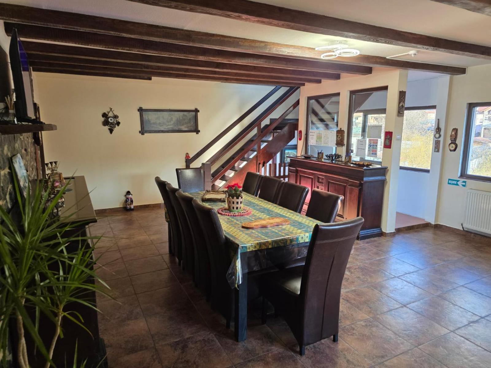 Casa Vivian Hotel Baile Herculane Bagian luar foto